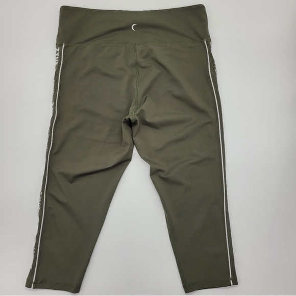 Ziva Active Olive Green Leggings - 6 8 capri workout pants designer gym - Picture 2 of 2